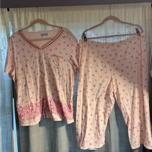 Celestial Dreams Pink Floral Women's Pajama Set